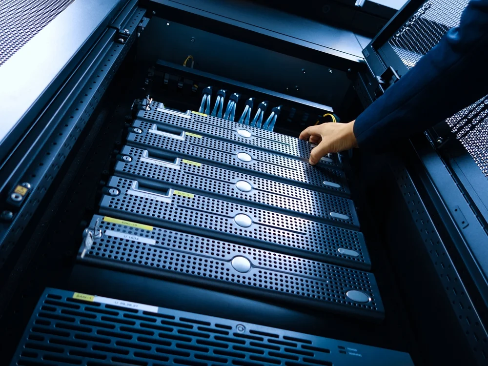 Kurumsal Server Kurulum ve Yönetim Hizmetleri
